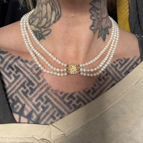 14k Yellow Gold 3 Strand Freshwater Pearl Estate Heirloom Necklace - Picture 3 of 9